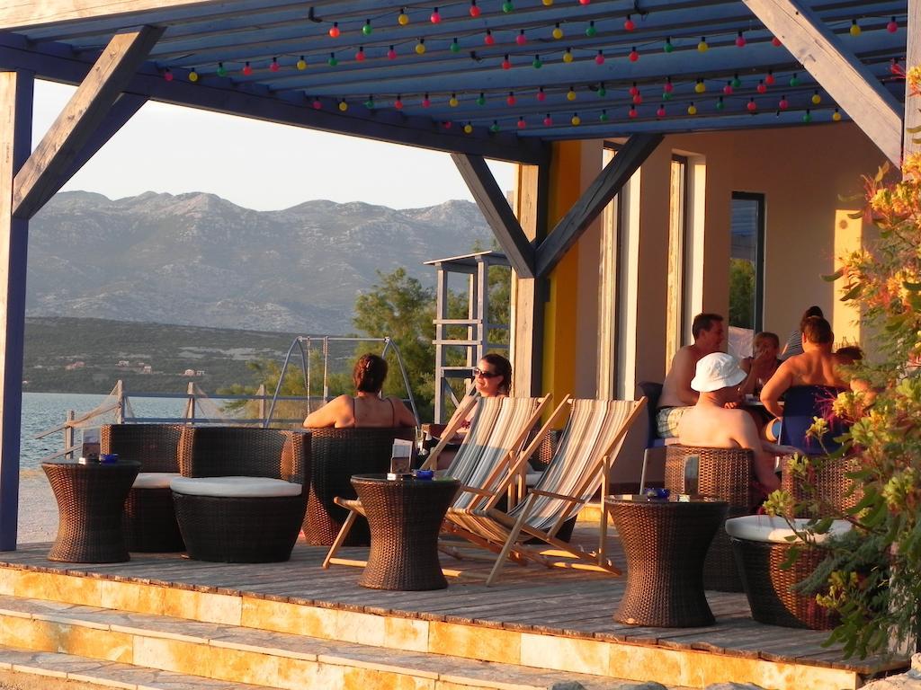 Adriasol Camping Novigrad Hotel Novigrad  Esterno foto