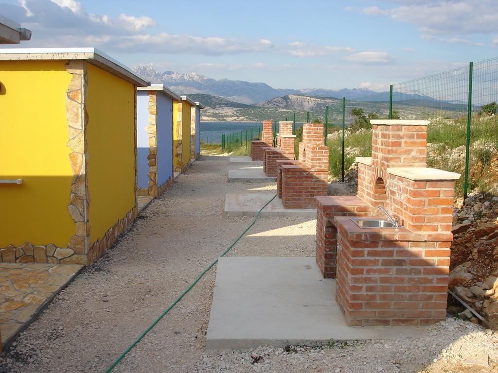 Adriasol Camping Novigrad Hotel Novigrad  Esterno foto