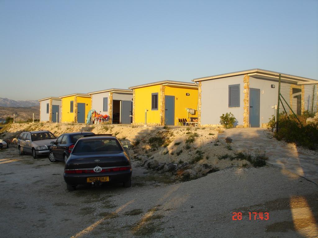 Adriasol Camping Novigrad Hotel Novigrad  Esterno foto